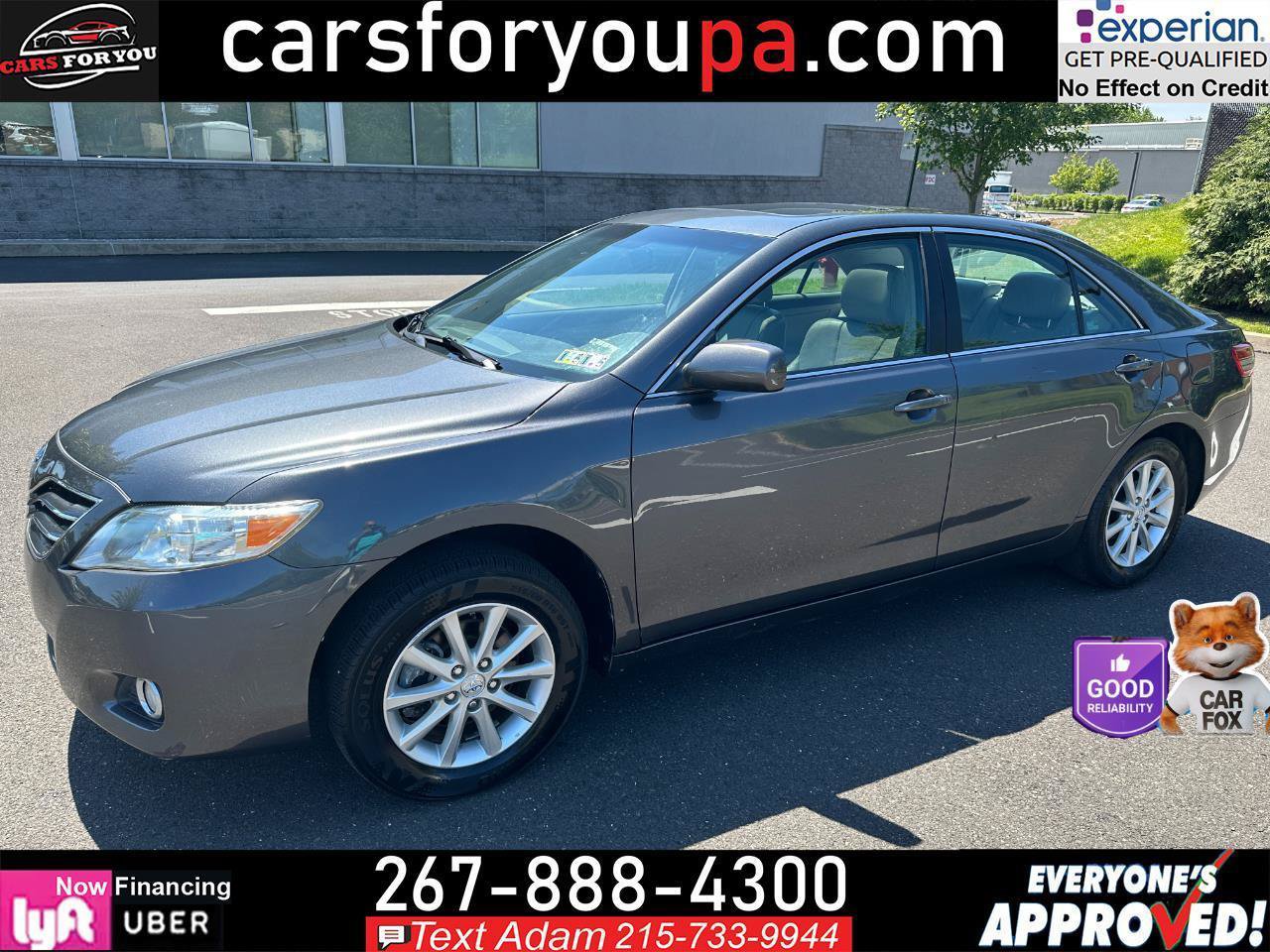 Used 2010 Toyota Camry XLE FWD image 1