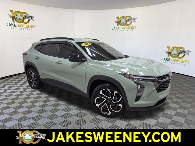 Used 2024 Chevrolet Trax RS w/ Sunroof Package FWD image 1