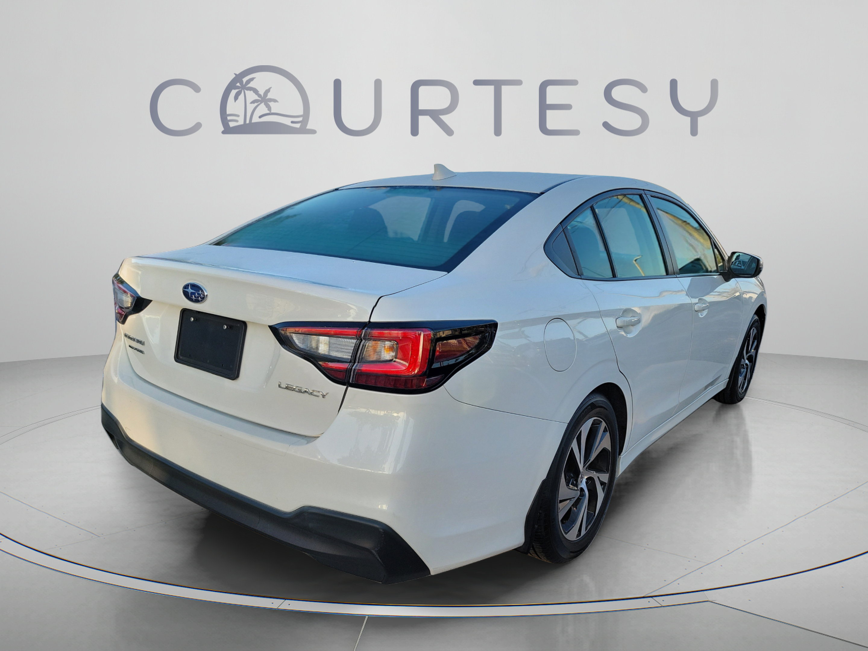 Used 2024 Subaru Legacy Premium AWD/4WD image 3