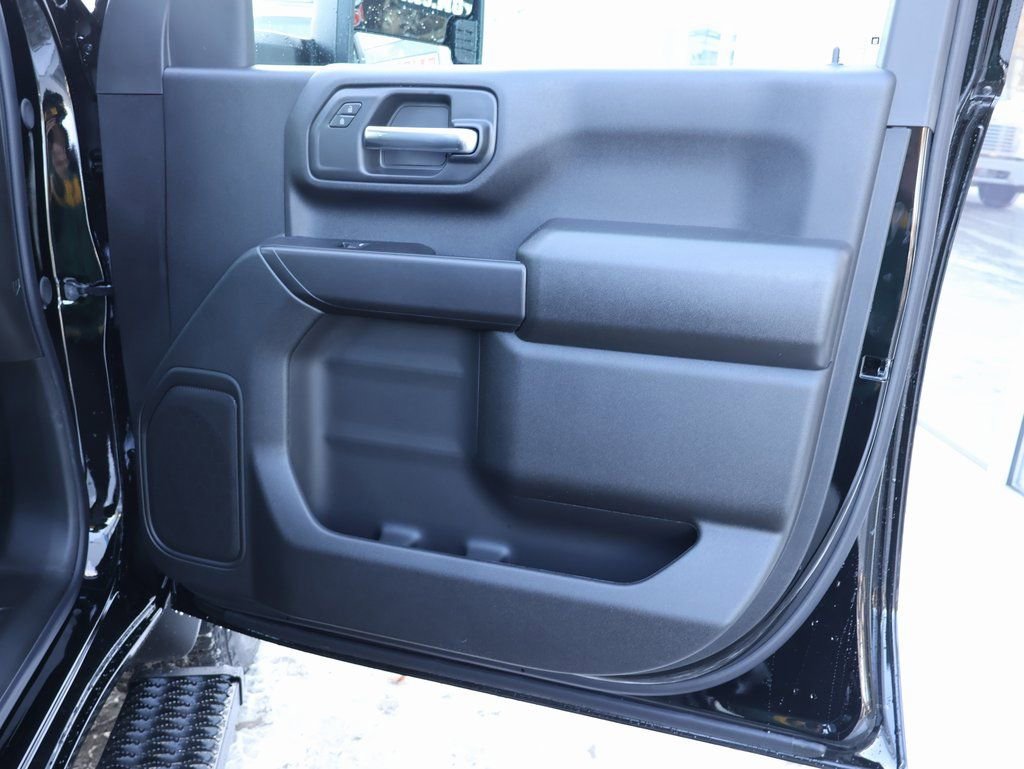 New 2026 Chevrolet Silverado 2500 Custom w/ Custom Convenience Package image 35