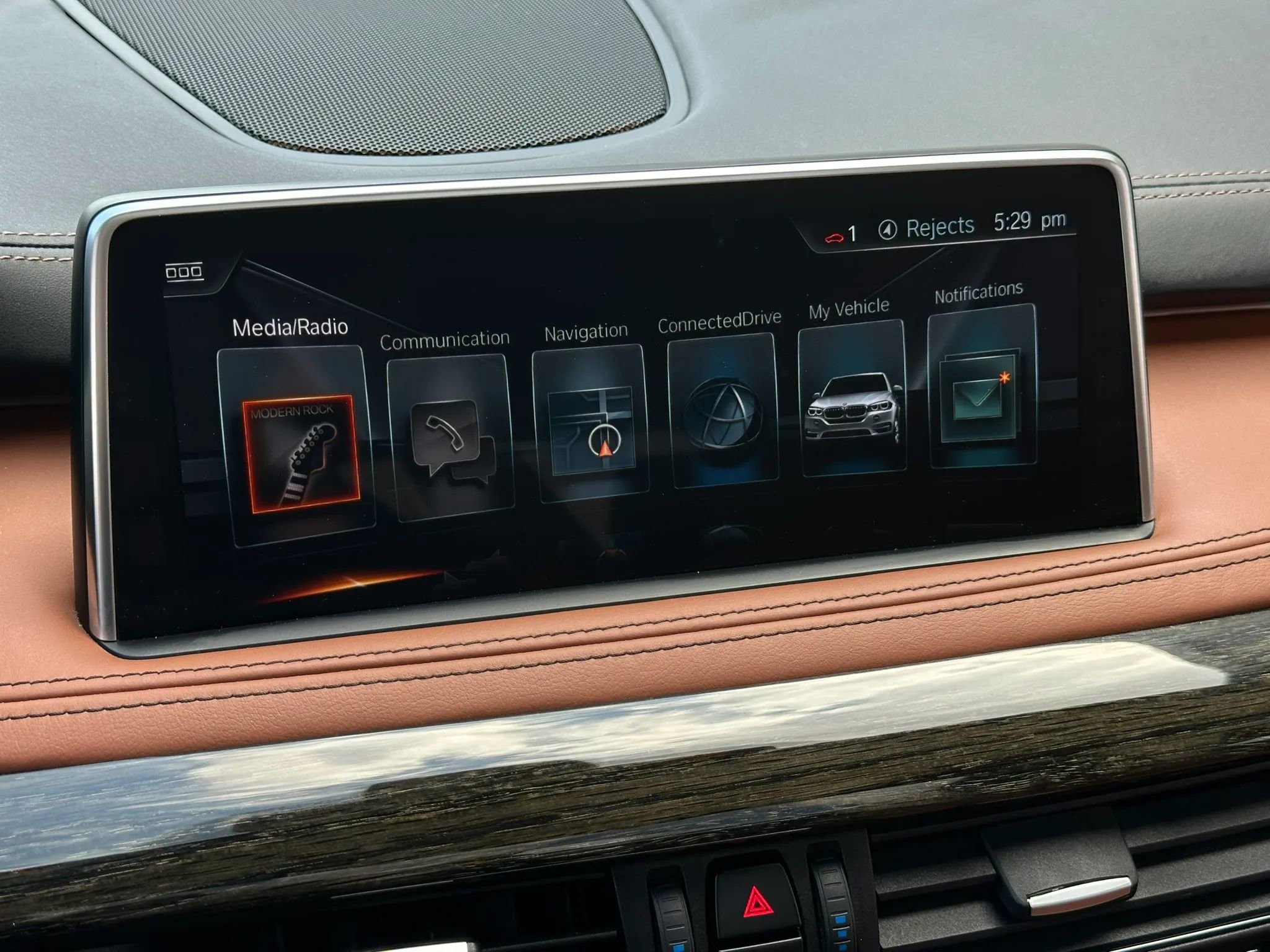 Used 2017 BMW X5 xDrive50i AWD/4WD image 35