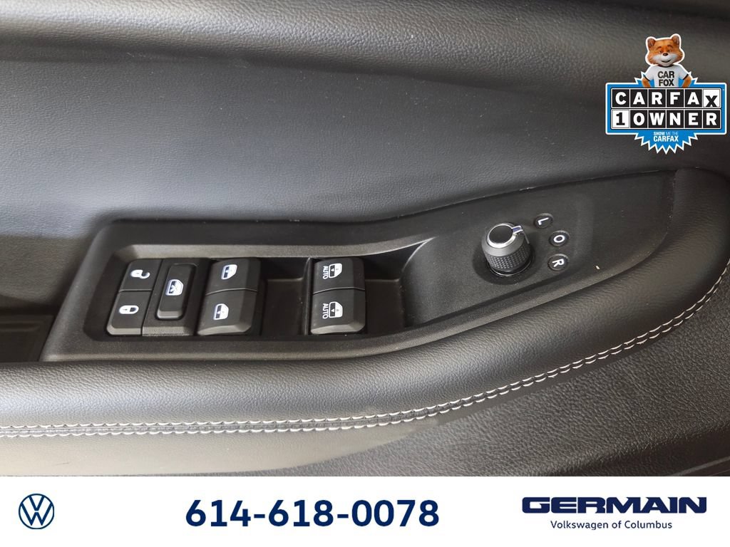 Used 2023 Jeep Grand Cherokee Altitude AWD/4WD image 30