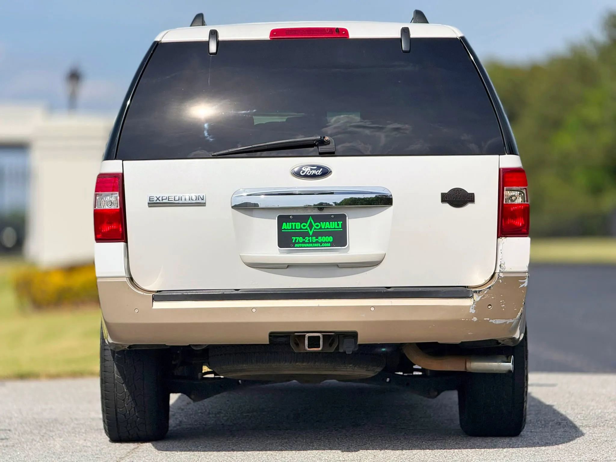 Used 2014 Ford Expedition EL King Ranch RWD image 10