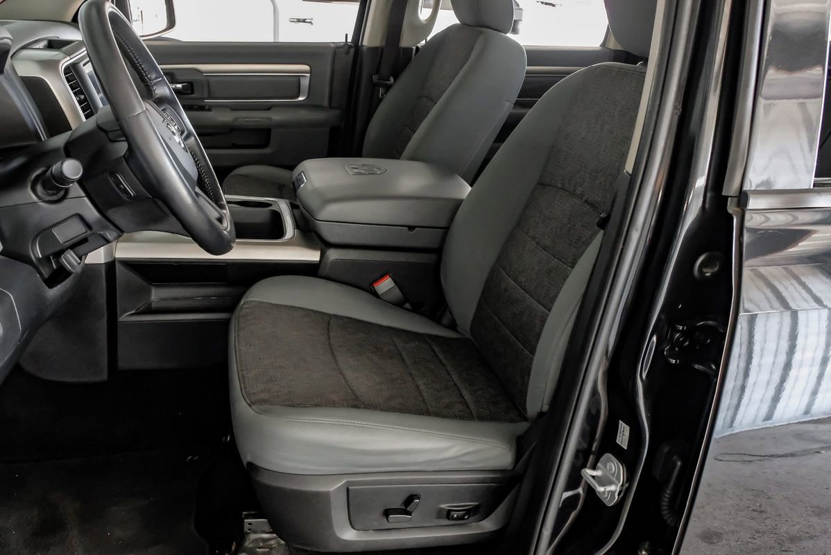 Used 2018 RAM 1500 Big Horn AWD/4WD image 28