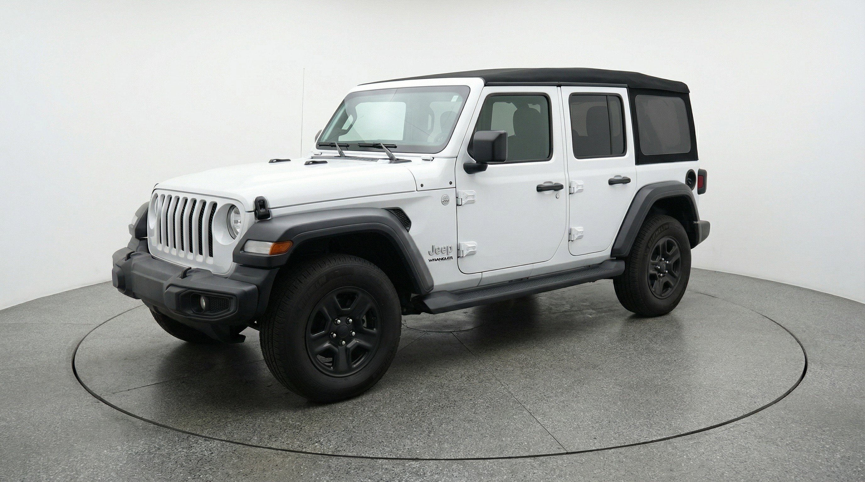 Used 2023 Jeep Wrangler Unlimited Sport AWD/4WD image 3