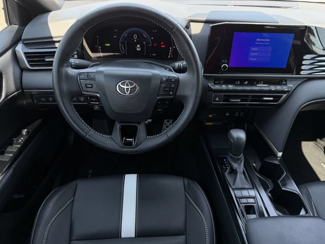 Certified 2025 Toyota Camry SE FWD image 11