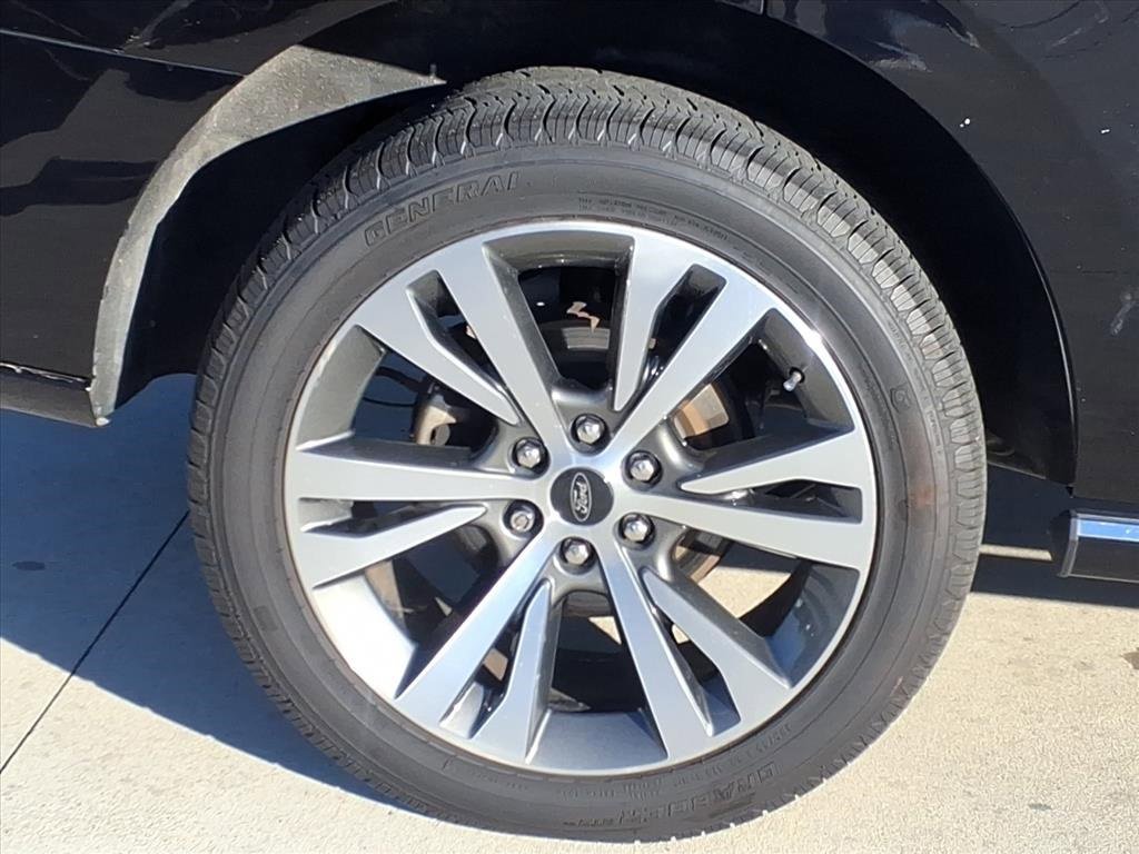 Used 2020 Ford Expedition Platinum image 6