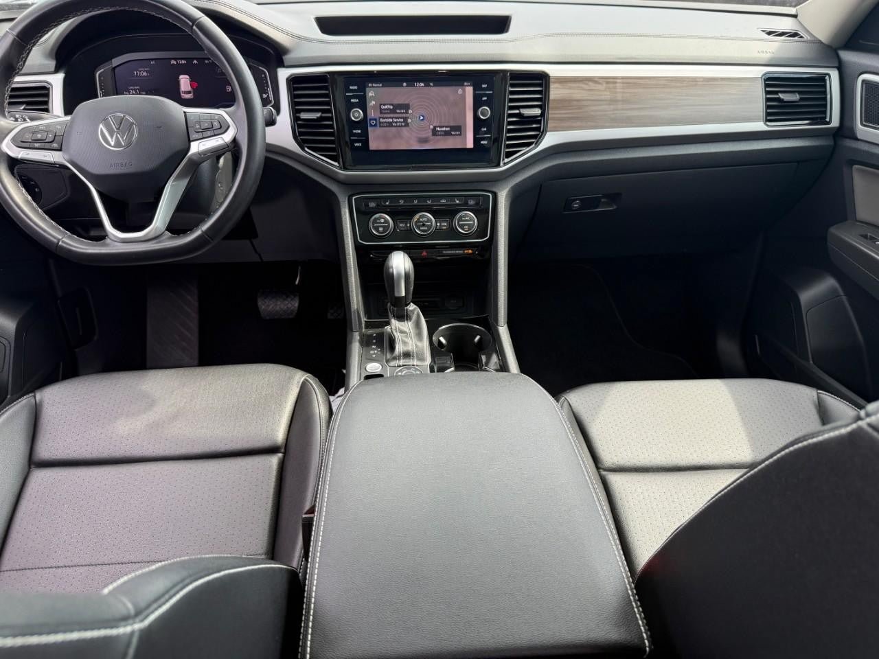 Used 2023 Volkswagen Atlas SEL AWD/4WD image 12