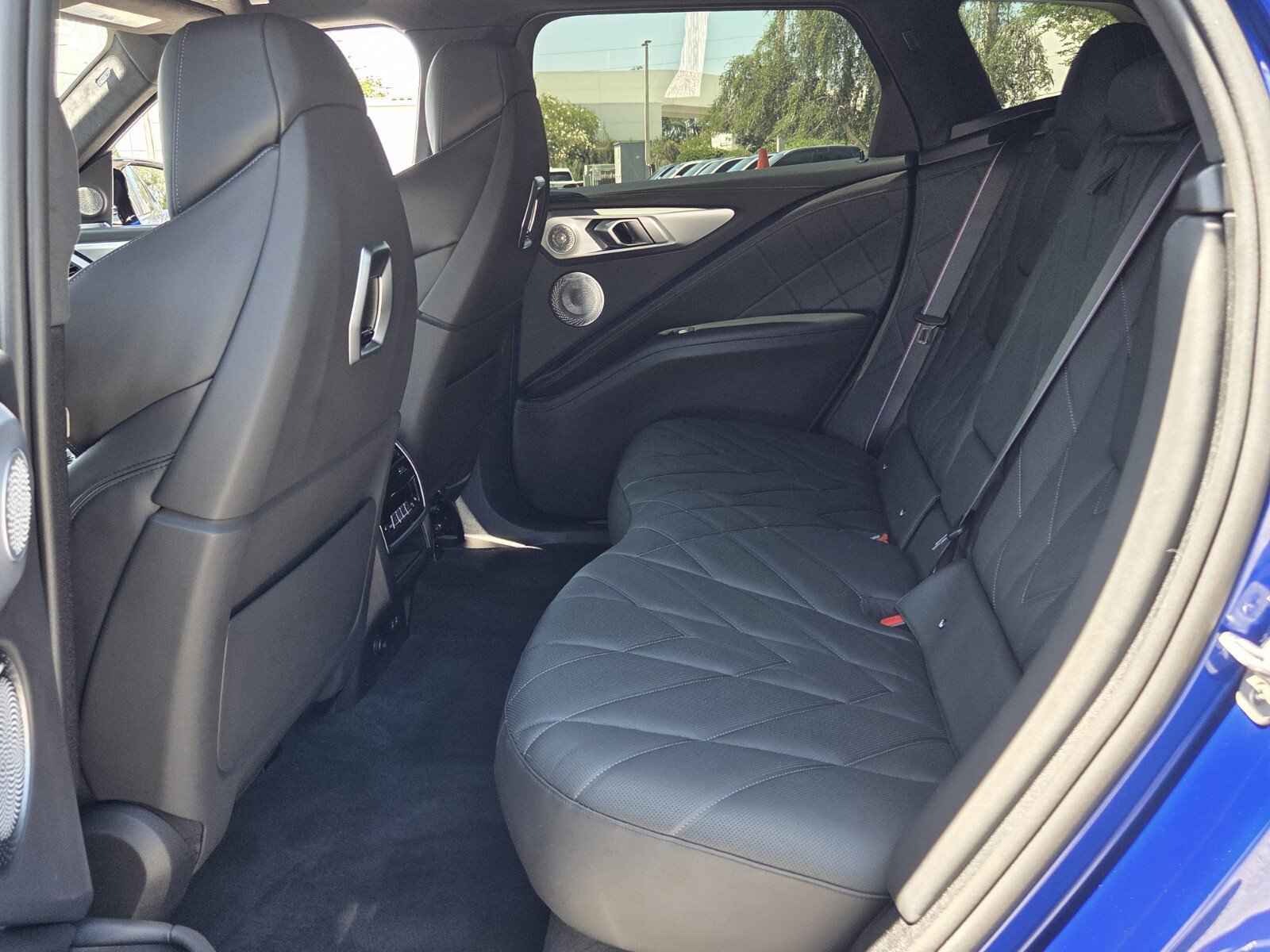 Used 2024 BMW XM w/ M Driver's Package AWD/4WD image 11