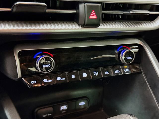 Used 2022 Kia K5 LXS image 15