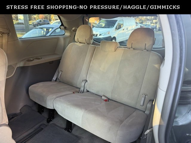 Used 2012 Toyota Sienna image 23