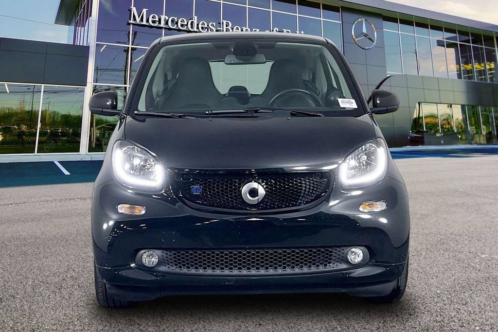 Used 2019 smart fortwo electric drive w/ Sport Package RWD image 3