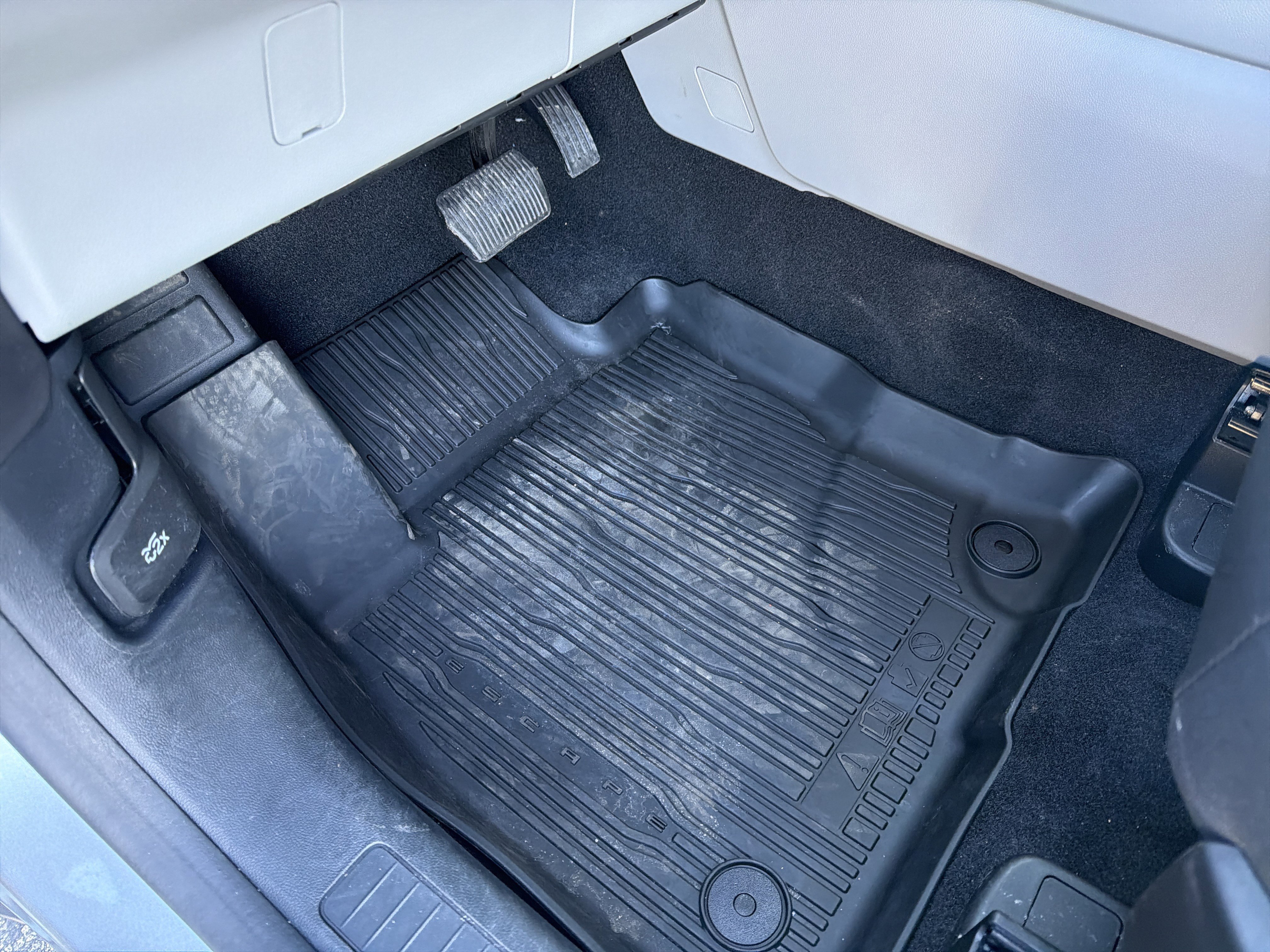 Used 2023 Ford Escape Active w/ Tech Pack #2 AWD/4WD image 21