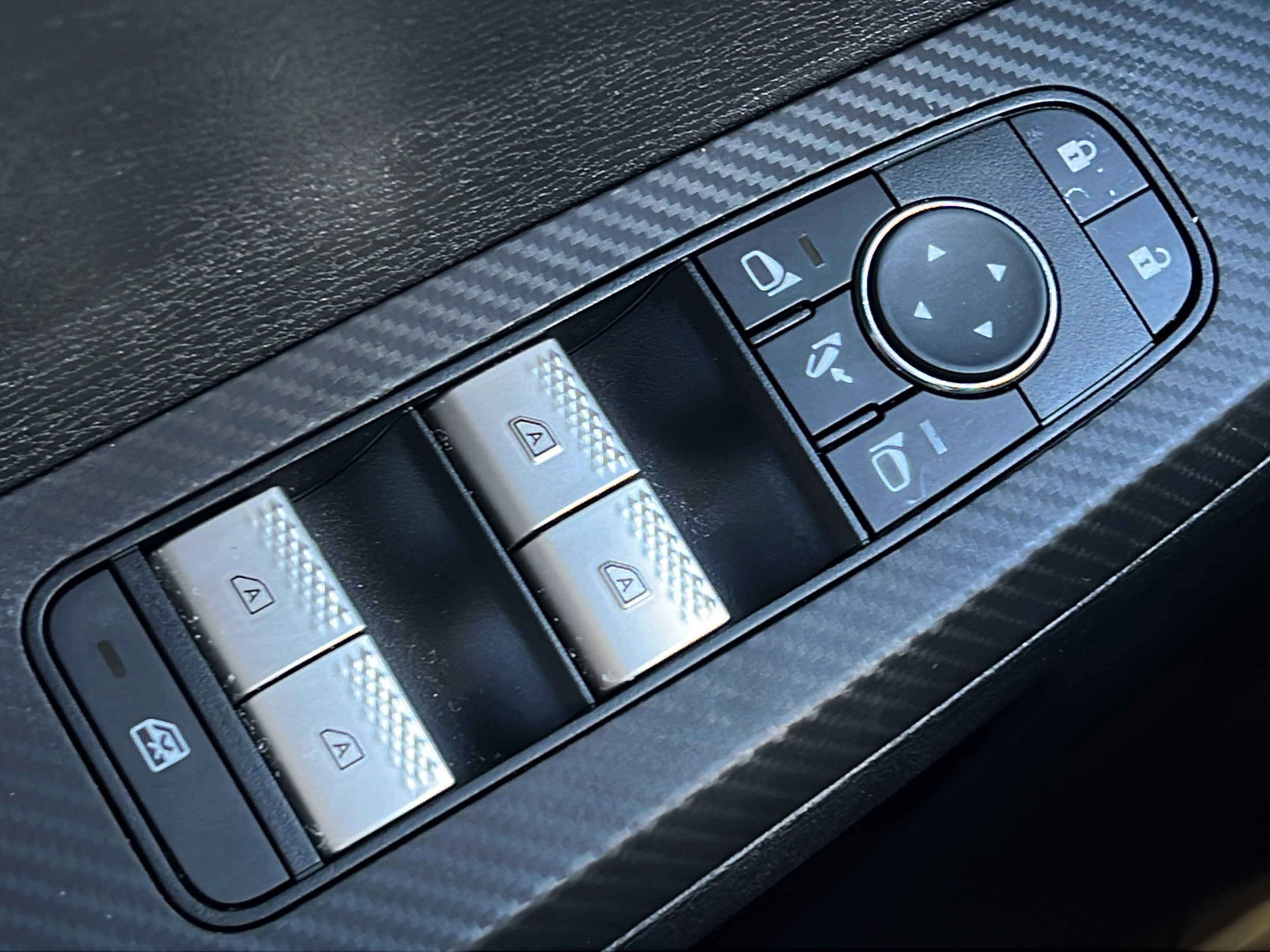 Used 2025 Mitsubishi Outlander SE AWD/4WD image 20