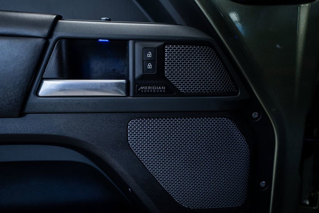 Used 2022 Land Rover Defender 90 X image 30