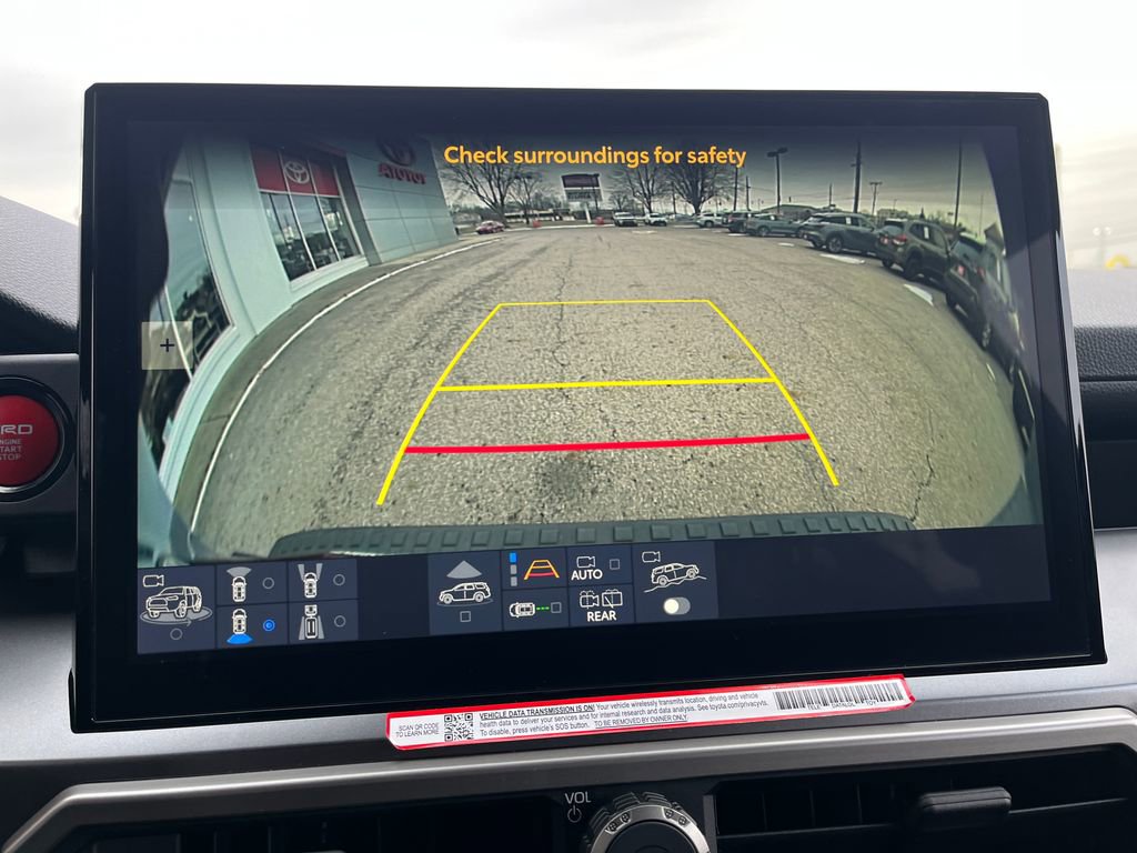 Certified 2025 Toyota 4Runner TRD Off-Road Premium image 22