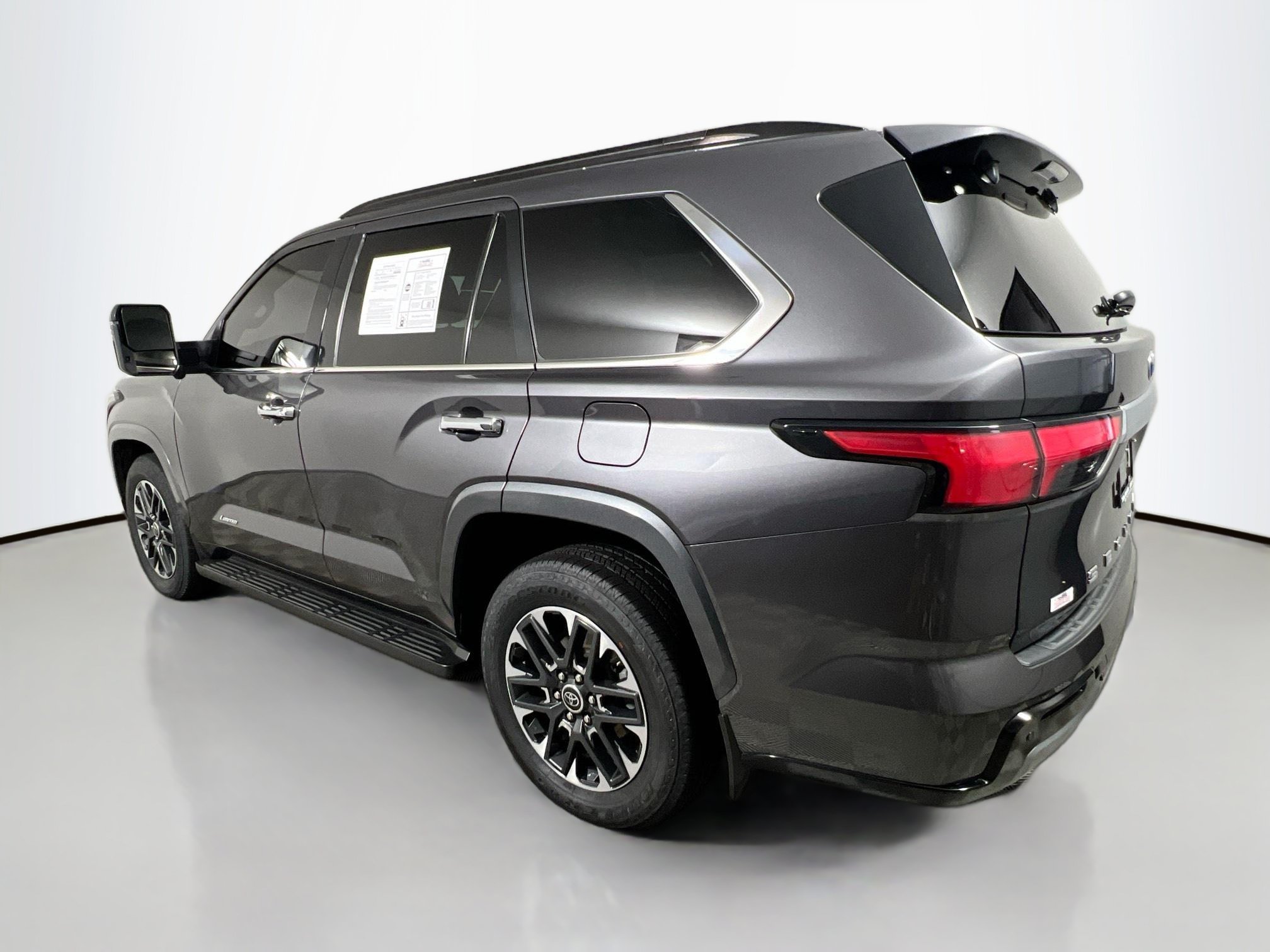 Used 2023 Toyota Sequoia Limited RWD image 8