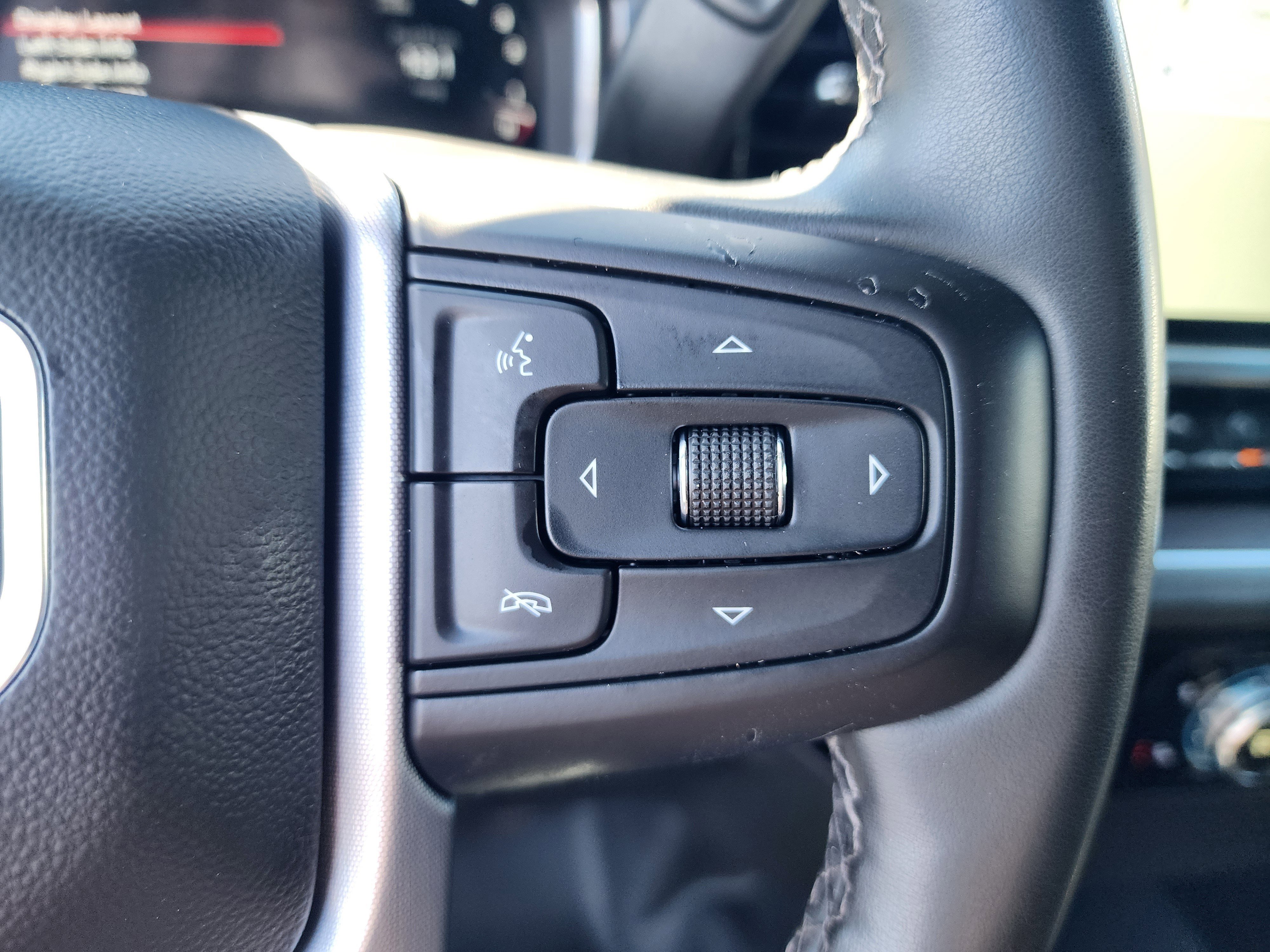 Used 2024 GMC Sierra 1500 SLT image 29