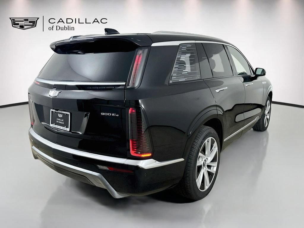 New 2026 Cadillac Vistiq Luxury w/ LPO, Floor Liner Package AWD/4WD image 5