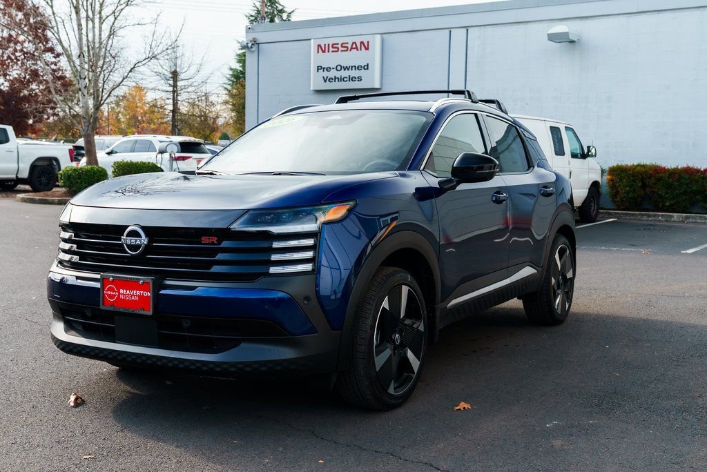 New 2026 Nissan Kicks SR w/ SR Premium Package image 3