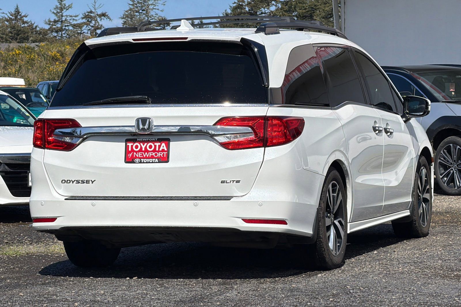 Used 2020 Honda Odyssey Elite image 4