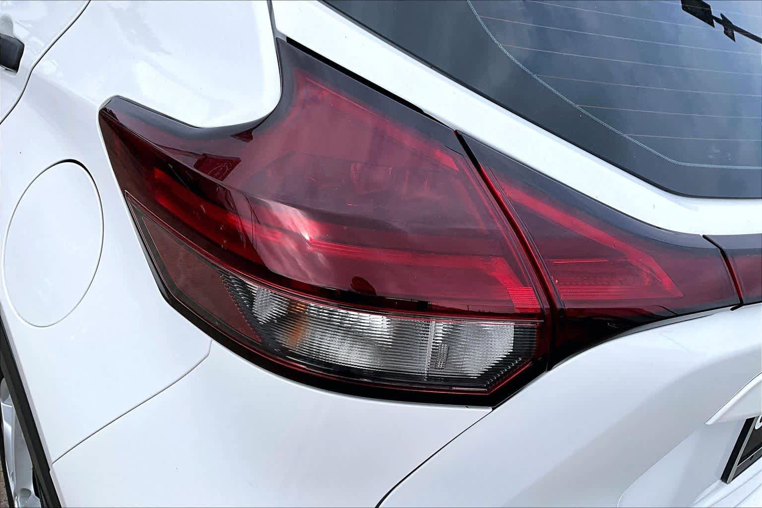 Used 2024 Nissan Kicks S FWD image 27