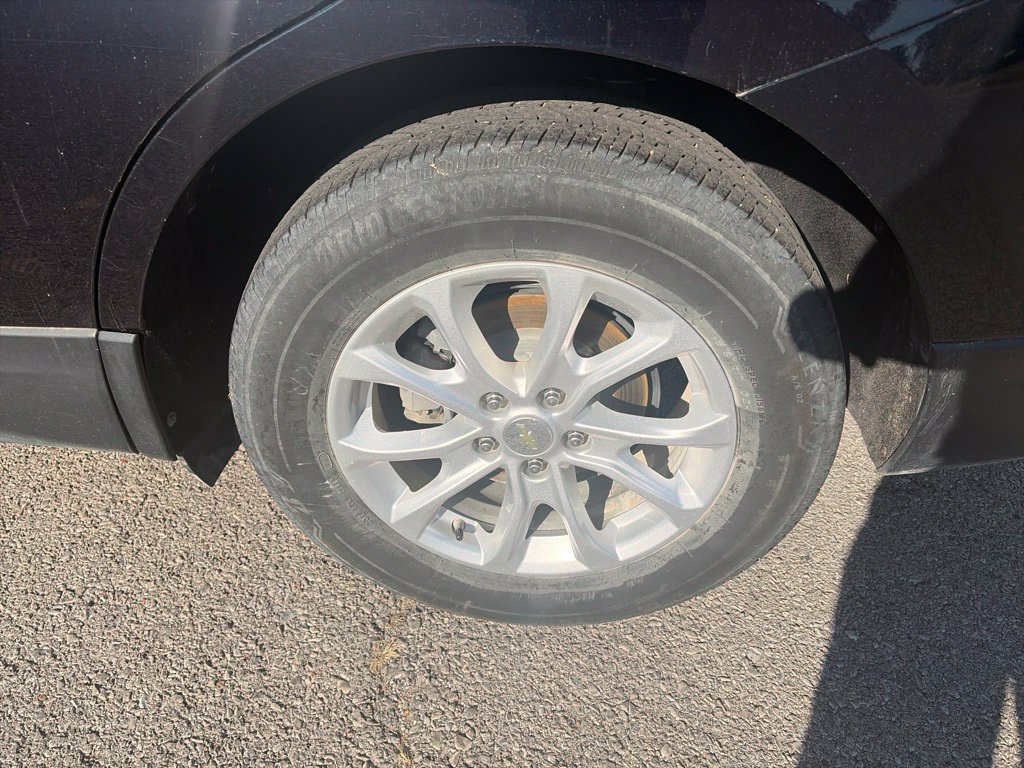 Used 2020 Chevrolet Equinox LT FWD image 10