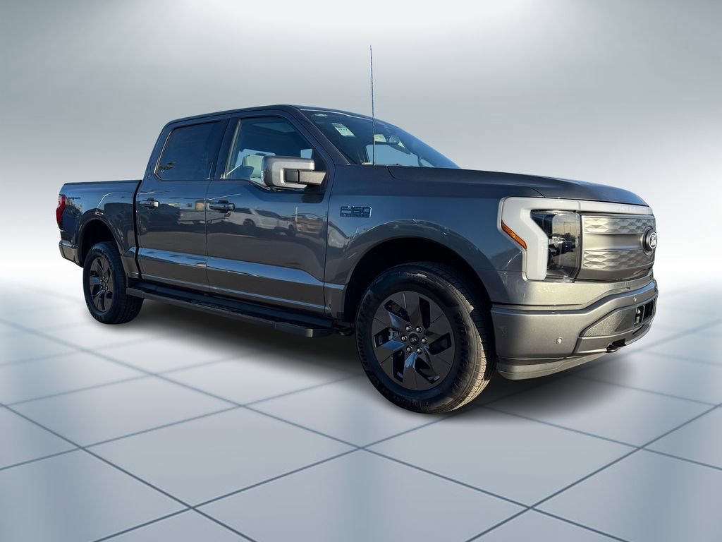 New 2025 Ford F150 Lightning Lariat image 2