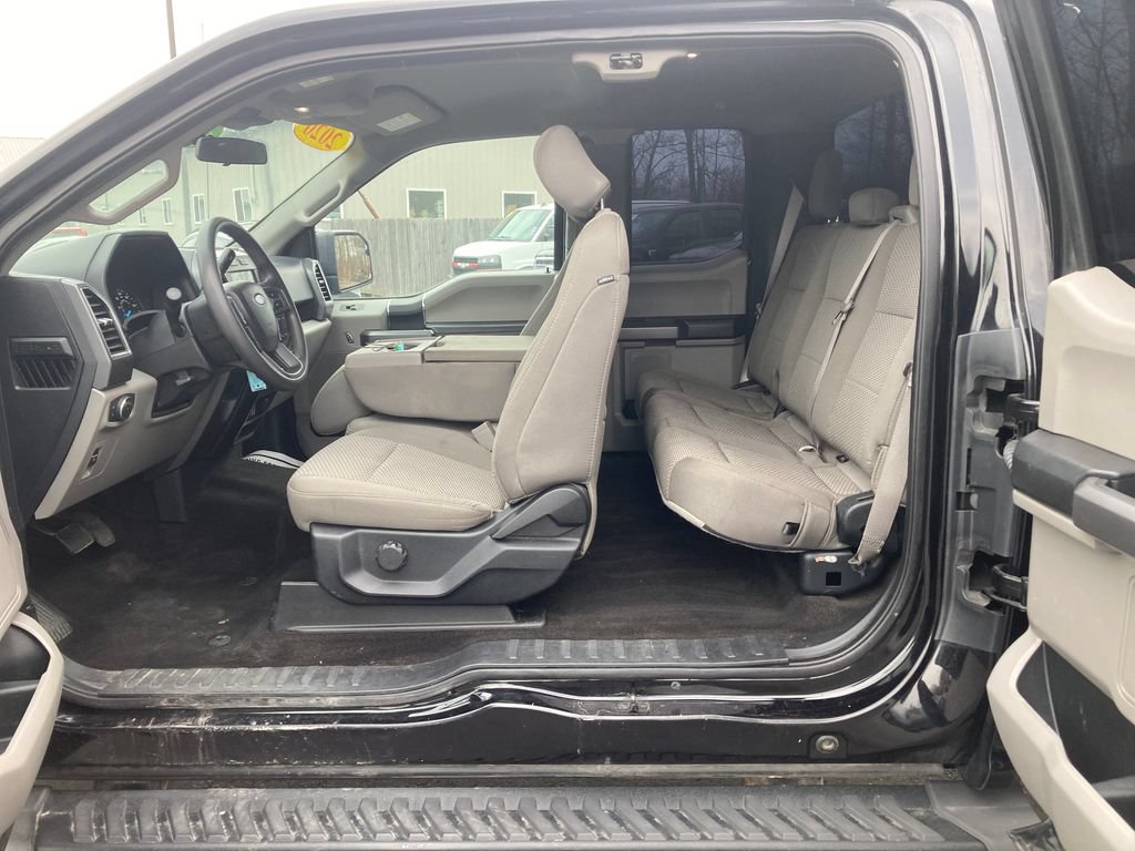 Used 2020 Ford F150 XLT AWD/4WD image 32