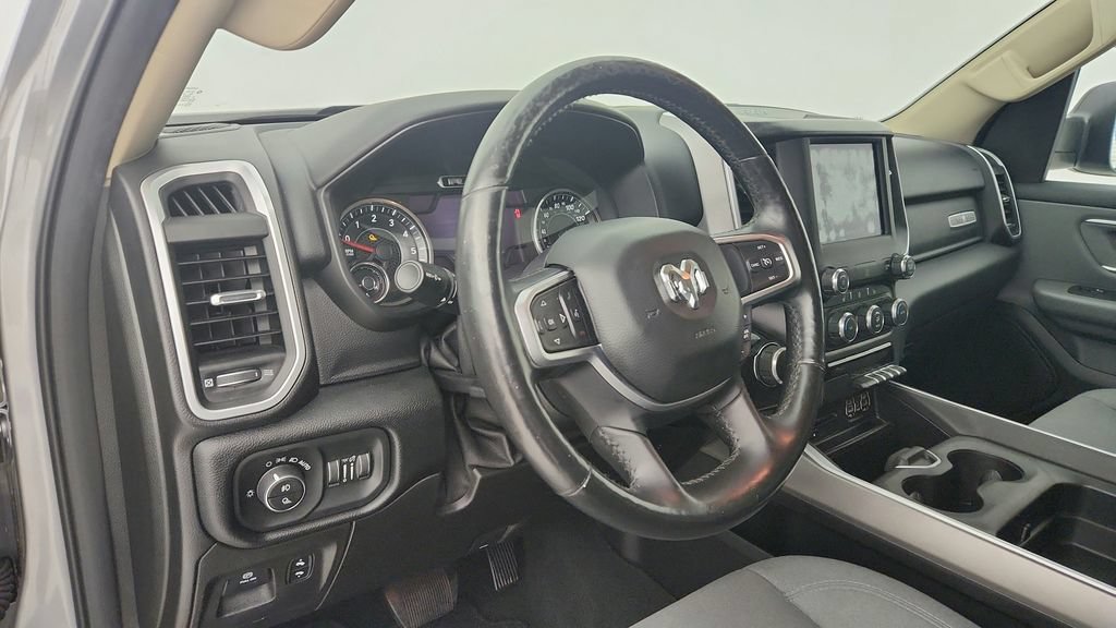 Used 2019 RAM 1500 Big Horn RWD image 25