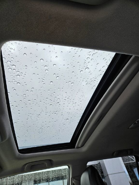 Used 2015 Toyota 4Runner Limited AWD/4WD image 19