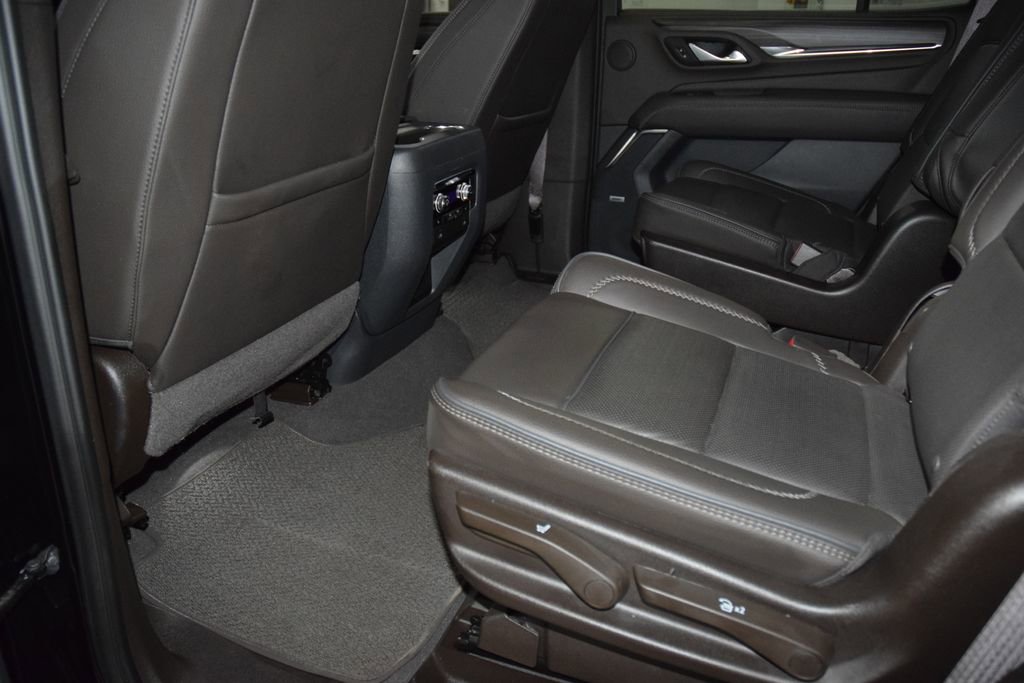 Used 2024 GMC Yukon Denali AWD/4WD image 44