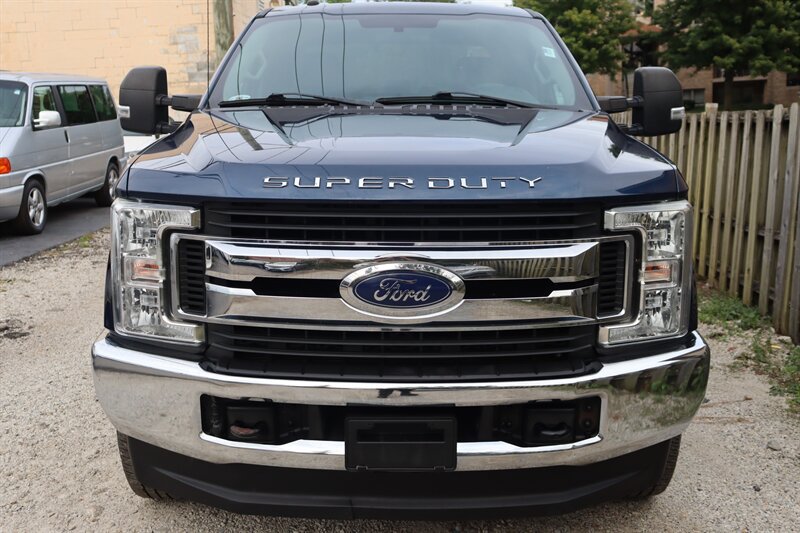 Used 2018 Ford F250 XLT AWD/4WD image 2