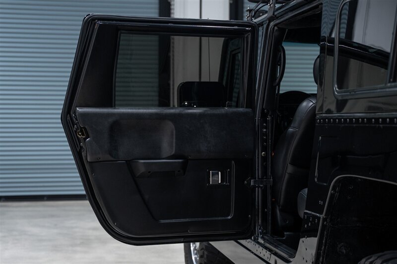 Used 2006 HUMMER H1 4-Door Wagon AWD/4WD image 30