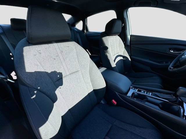 Used 2025 Honda Accord Sport image 29