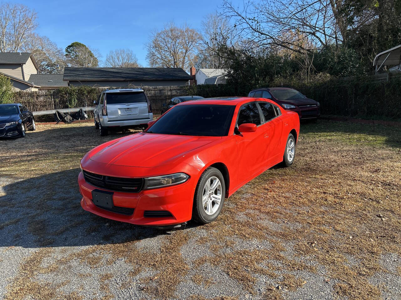 Used 2019 Dodge Charger SXT image 1