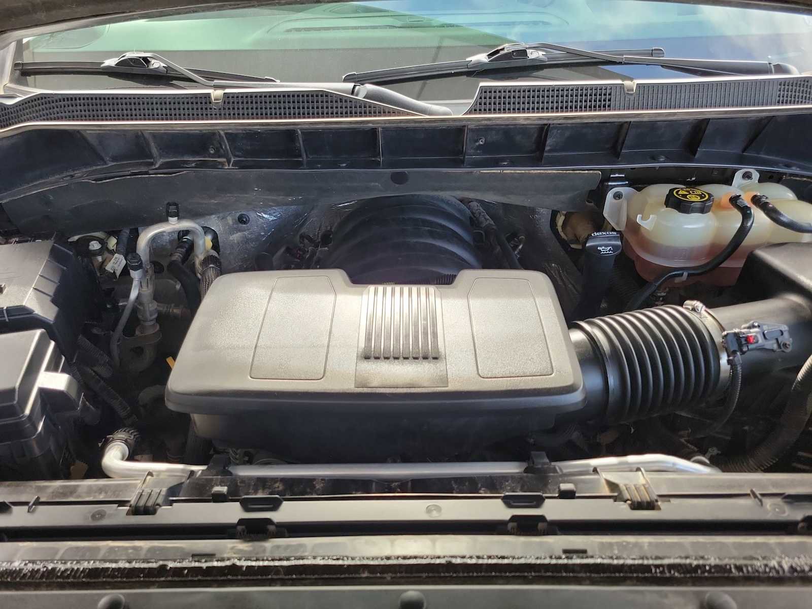 Used 2019 Chevrolet Silverado 1500 High Country w/ Technology Package image 5