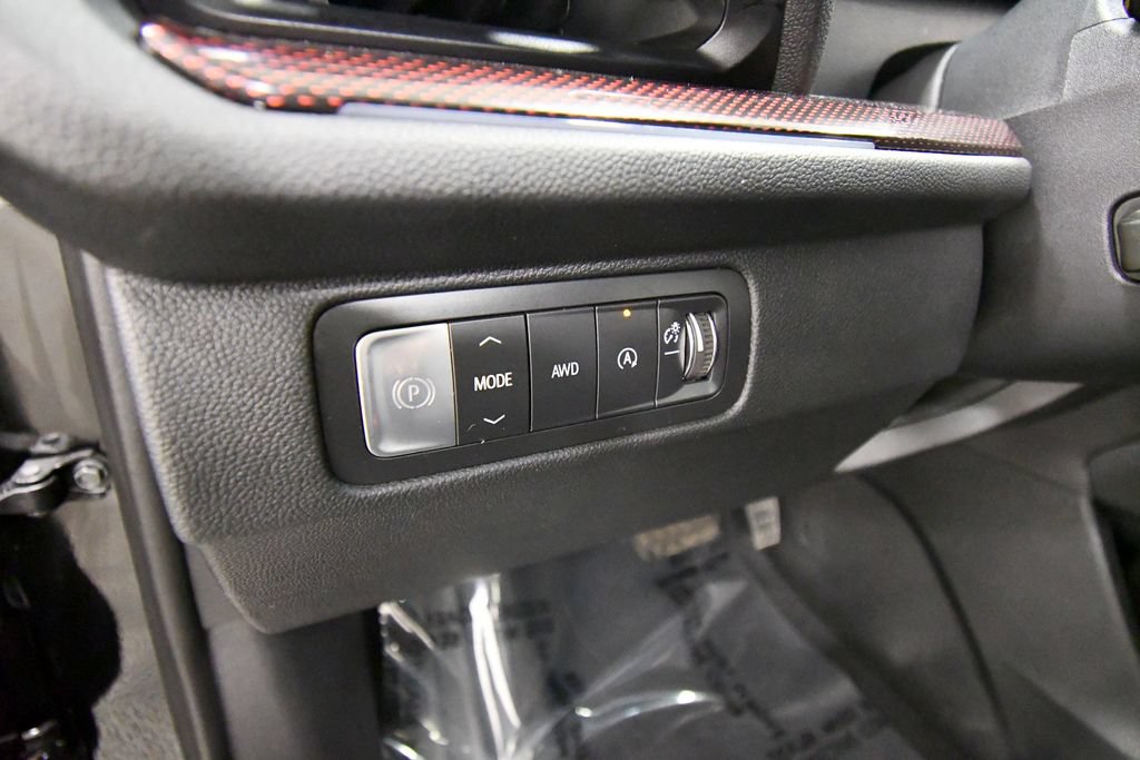 Used 2024 Chevrolet Traverse RS AWD/4WD image 20