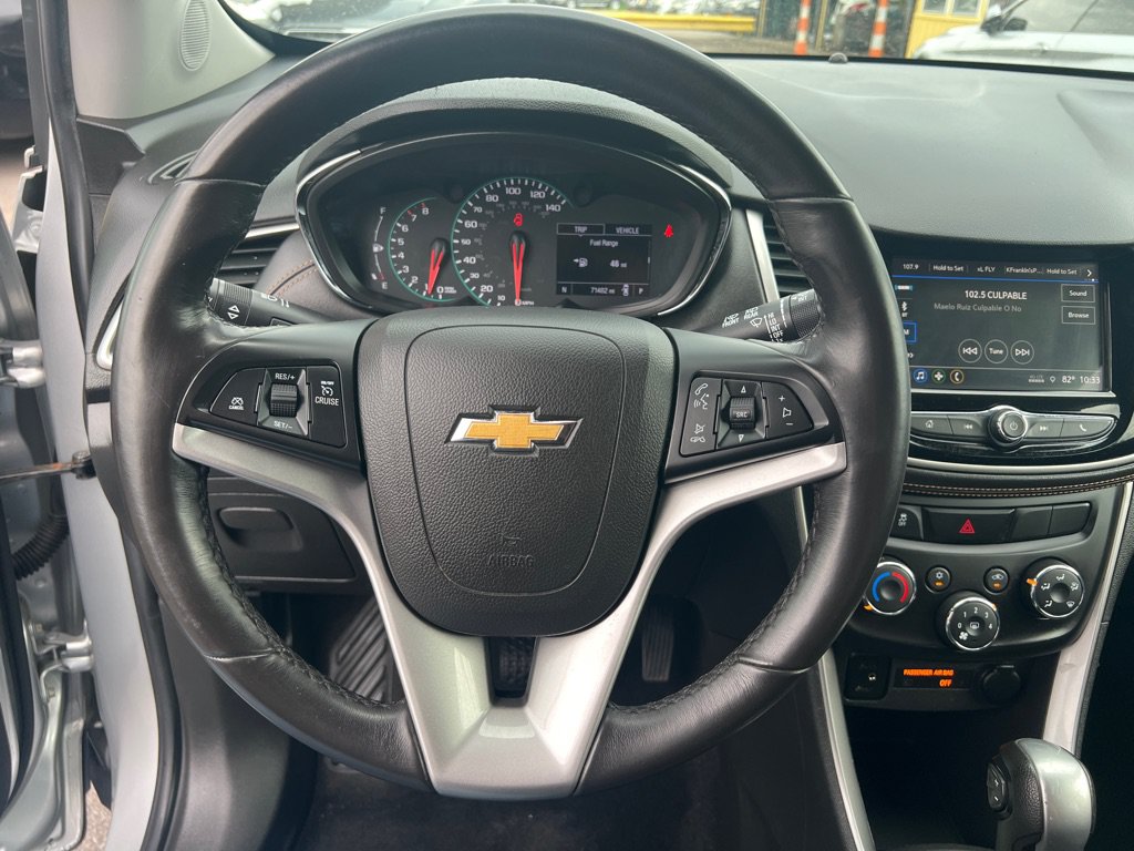 Used 2018 Chevrolet Trax LT w/ LT Convenience Package AWD/4WD image 36