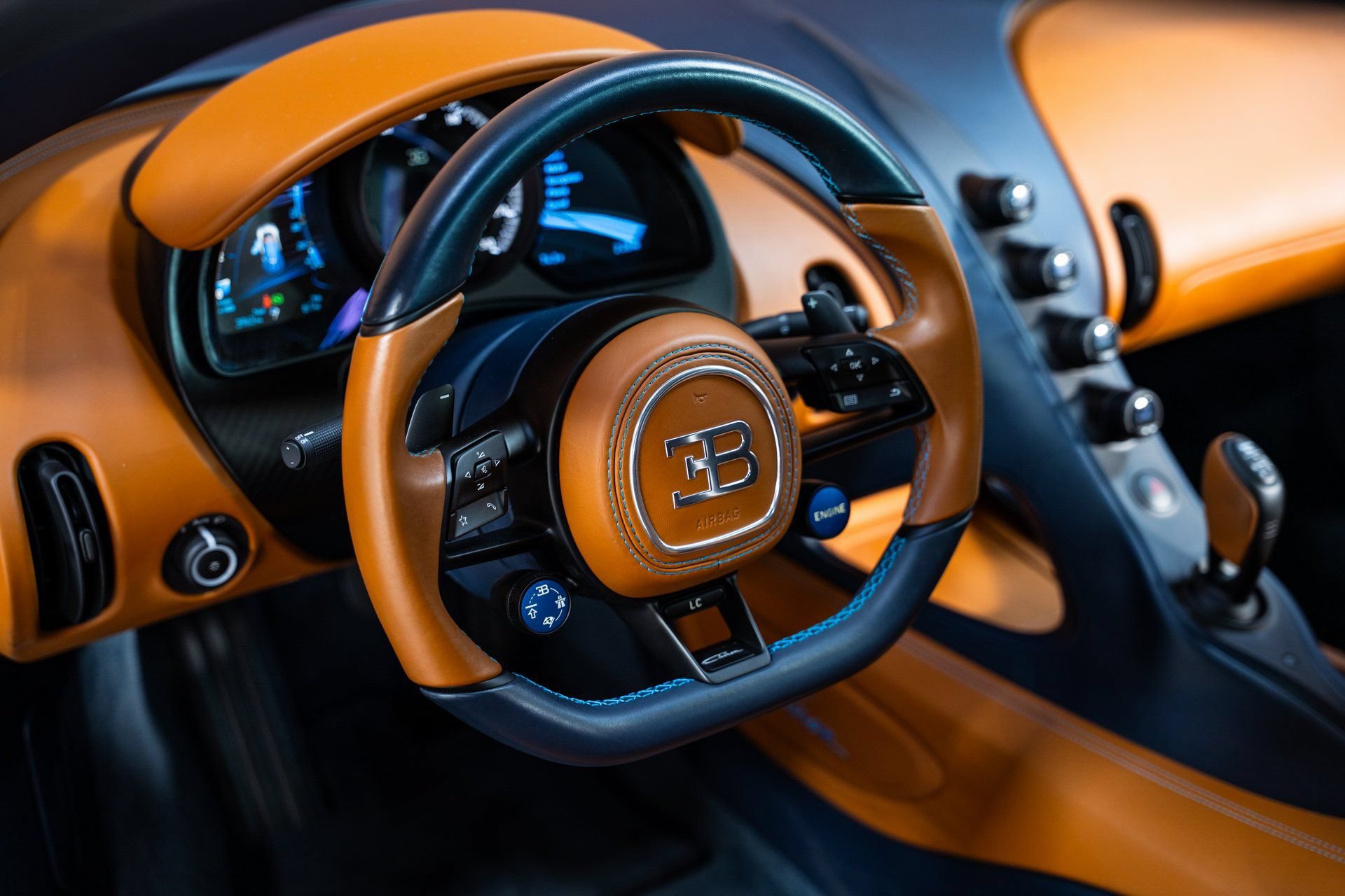 Used 2023 Bugatti Chiron AWD/4WD image 17