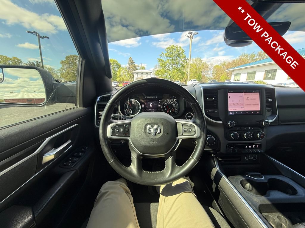 Used 2022 RAM 1500 Big Horn AWD/4WD image 16