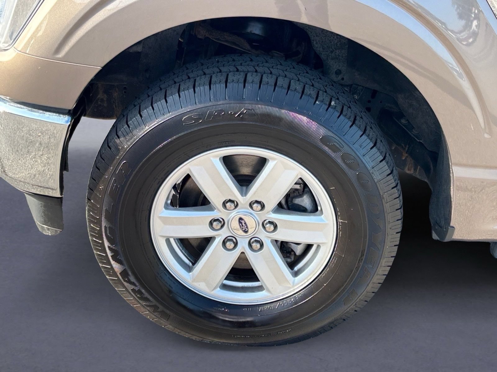 Used 2021 Ford F150 XLT w/ Equipment Group 301A Mid AWD/4WD image 9