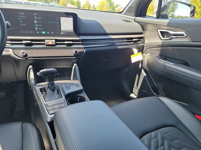 Certified 2026 Kia Sportage X-Line w/ X-Line Technology Package AWD/4WD image 12