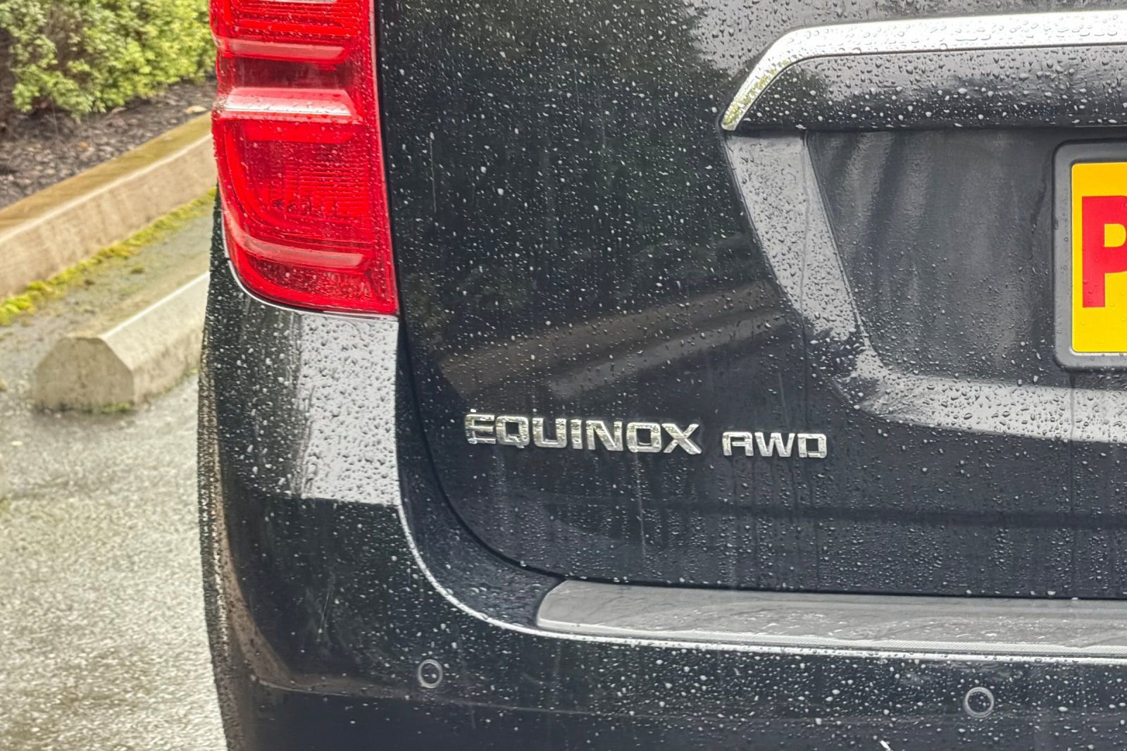 Used 2017 Chevrolet Equinox Premier AWD/4WD image 25