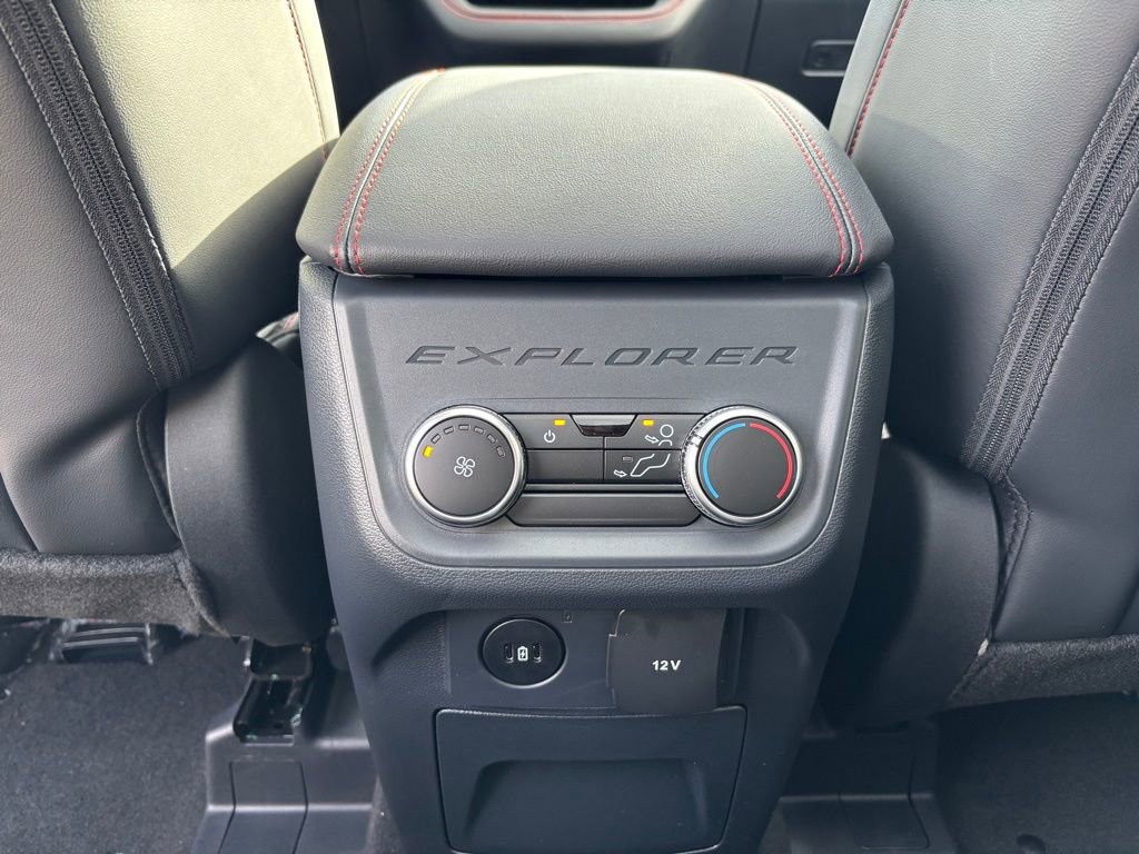 New 2026 Ford Explorer ST-Line image 24