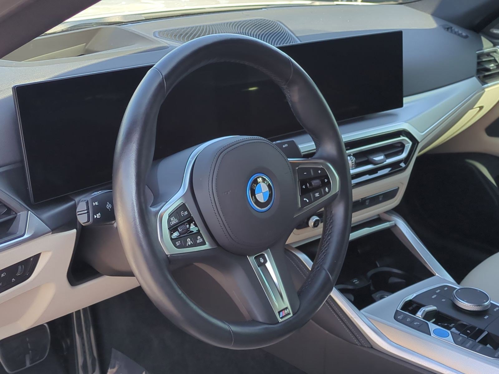 Certified 2023 BMW i4 eDrive40 w/ M Sport Package image 18