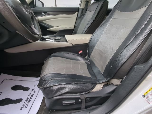 Used 2018 Honda Accord EX image 12