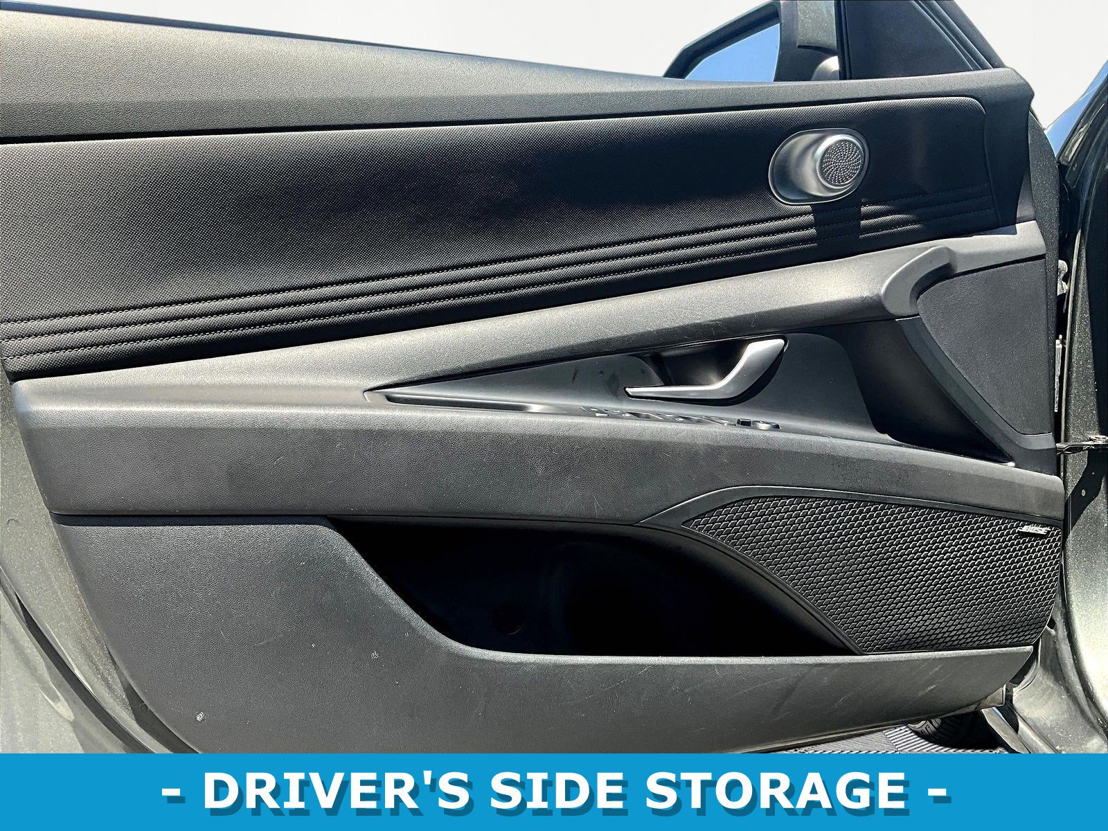Used 2024 Hyundai Elantra Limited FWD image 20