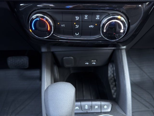 New 2026 Chevrolet TrailBlazer LT w/ Driver Confidence Package FWD image 14