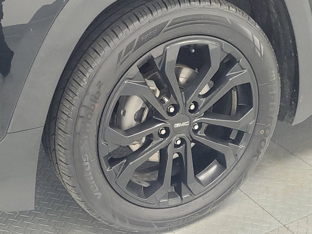 Used 2020 GMC Terrain SLT w/ Elevation Edition image 31